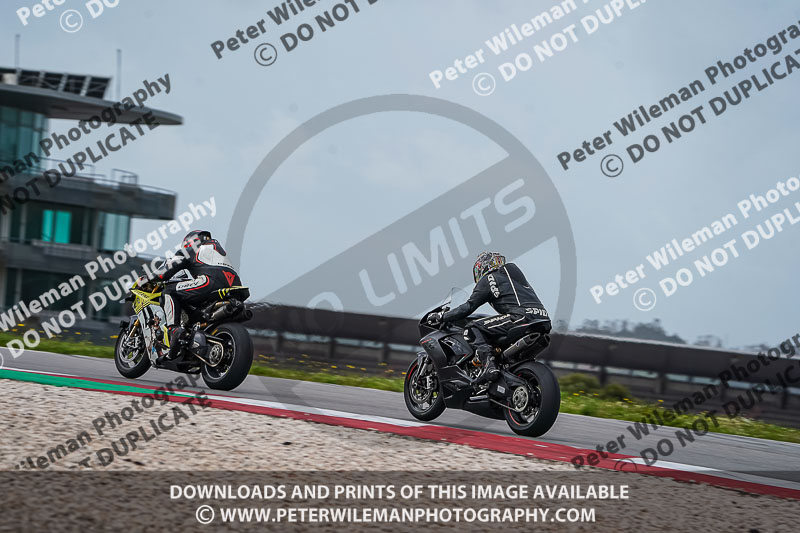 motorbikes;no limits;peter wileman photography;portimao;portugal;trackday digital images